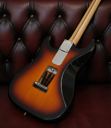 Support mural pour guitare - Effet lévitation - Compatible Fender ® et autres marques, Édition Argent