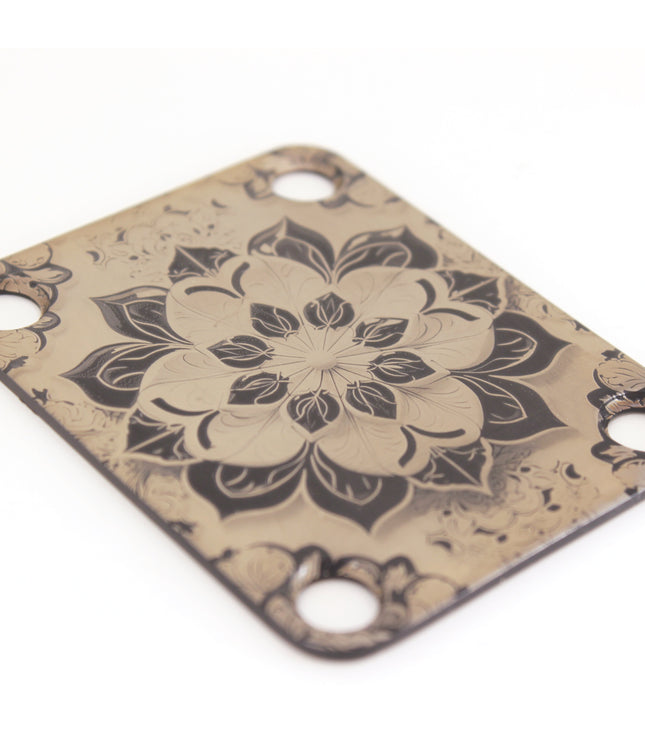 Guitar neck plate - Neela's flower - Fender size