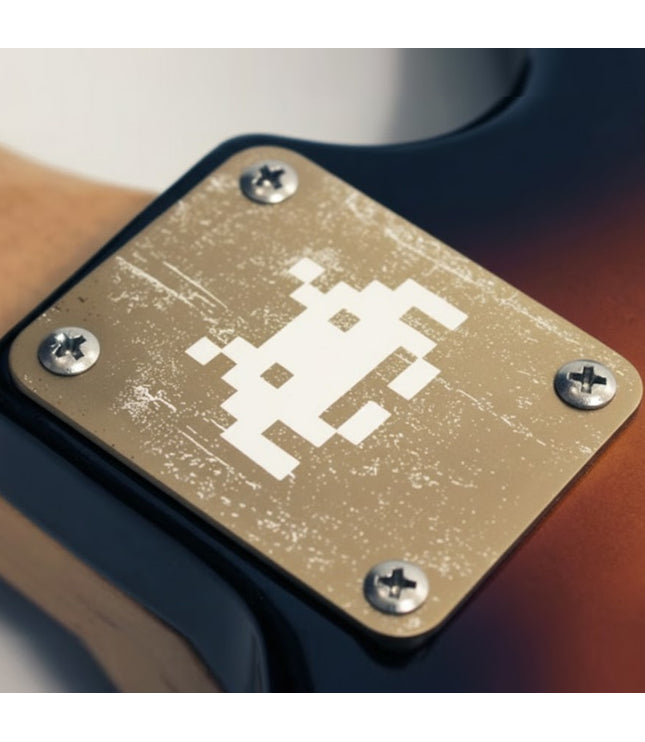 Neck Plate de guitare - Invaders - Taille Fender
