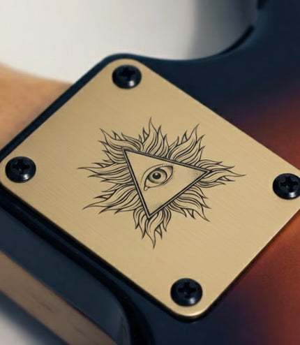 Guitar neck plate - The eye of providence - Fender size